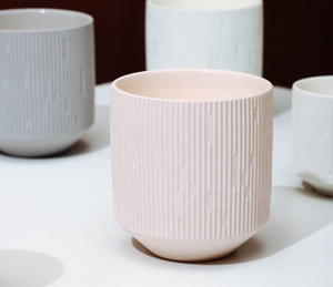 China Factory Engraved Logo <b>White</b> Luxury Matte Black Porcelain Candle Vessels Empty Ceramic Candle Jars Candle Containers - Product Image 3