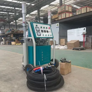 Machine chinoise de pulvérisation de mousse Pu polyuréthane Portable bon marché pour isolation de conteneur de réservoir de toit de mur