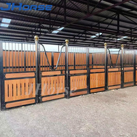 Écurie de cheval de luxe équestre fabricant professionnel personnalisé en bois matériau bambou box pour chevaux