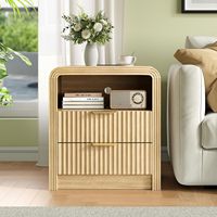 Table de chevet encastrée avec station de charge, table d'appoint en bois naturel, design à profil incurvé, adaptée à la chambre à coucher et au salon