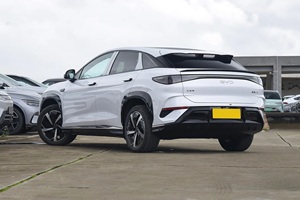 Auto Usata 2024 BYD Sea Lion 07EV Modello 610 Versione Guida Intelligente in Vendita - Product Image 6