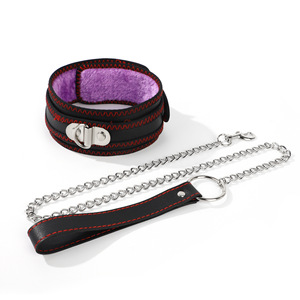 Set de 7 piezas de accesorios SM de peluche con borde morado para adultos, para parejas: collar, <span class=keywords><strong>esposas</strong></span>, látigo, mordaza, vendaje para ojos y cuerda. - Product Image 5