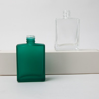 Rouleau de parfum d'huile essentielle de déodorant Attar de couleur claire unique vide personnalisé de 10ml 15ml sur bouteille en verre avec boule roulante pour femmes