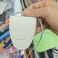 Porte-lunettes portable en cuir PU avec cordon de cou, étui à lunettes de soleil multicolore, sac de rangement léger pour lunettes pour femmes