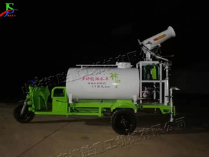 Tricycle électrique écologique avec arroseur et canon à brouillard mobile pour le contrôle de la poussière, le nettoyage des routes et la désinfection publique - Product Image 3
