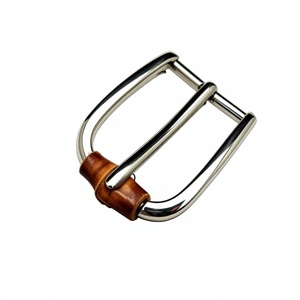 Hebilla de Cinturón Metálica Premium con Acabado en Color Gris Metálico, Estilo Simple, Logotipo Personalizado para Cinturones de PU, Venta al por Mayor y al por Menor - Product Image 1