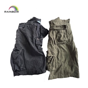 Pantaloni corti da uomo usati di alta qualità di <span class=keywords><strong>seconda</strong></span> mano misti <span class=keywords><strong>2</strong></span> ° pantaloncini Cargo alla rinfusa per balle di abbigliamento Ukay Ukay - Product Image 3