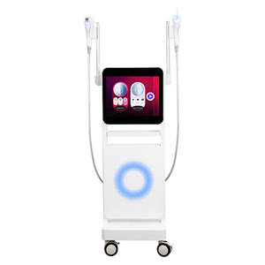 Équipement Cosmétique Avancé Doté d'une Fonctionnalité à Double Mode pour les Traitements Transdermiques Minimiquement Invasifs et Non Invasifs - Product Image 1