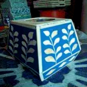 Candelabro Decorativo con Incrustaciones de Hueso, Hecho a Mano, Decoración Premium para el Hogar, Pieza Decorativa de Tradebyd - Product Image 1