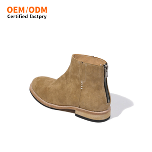 Bottes Chelsea <span class=keywords><strong>Homme</strong></span> Style Britannique Peintes à la Main en <span class=keywords><strong>Cuir</strong></span> Véritable Daim Nubuck Rétro à Fermeture Éclair Respirantes Vente en Gros OEM ODM - Product Image 2