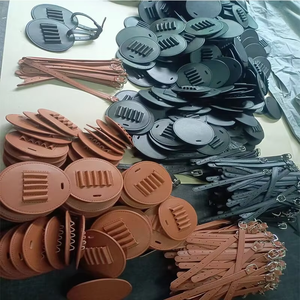 Porta Tees de Golf Portátil Dericsson y Bolsa de Cuero PU para Tees de Golf con Soporte para Logotipo Personalizado - Product Image 5