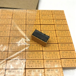 รีเลย์ HK19F-DC12V-SHG ของแท้ใหม่ 8 ขา แบบ DIP ราคาดี ชิ้นส่วนอิเล็กทรอนิกส์สำหรับ PCB - Product Image 1