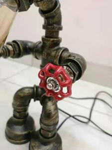 Cổ Điển Công Nghiệp Ống Nước Đèn Robot Bàn Ánh Sáng Với Kim Loại Bóng Điện Cung Cấp Điện Và E26 Bóng Đèn Cơ Sở - Product Image 4