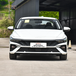 Venta al por Mayor de Hyundai Elantra Sedán a Gasolina, Distancia entre Ejes de 2720 mm, Faros LED, Volante Multifuncional, Auto de Exportación - Product Image 2
