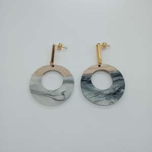 Pendientes de Moda, Acero Inoxidable 316L, Baño de Oro PVD, Sostenibles y Resistentes - Product Image 1