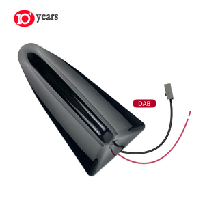 Antenne requin Fin pour <span class=keywords><strong>toit</strong></span> <span class=keywords><strong>de</strong></span> voiture, 11 pouces, noire, Design Radio AM FM, air avec connecteur GT5, antenne requin Fin - Product Image 1