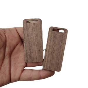 Vendita Diretta di Fabbrica di Portachiavi in <span class=keywords><strong>Legno</strong></span> Personalizzati di Grande Successo. Pannello in <span class=keywords><strong>legno</strong></span> di noce, scritto a mano, stampato al laser e inciso - Product Image 2