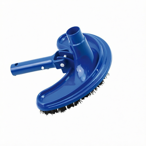 Tête d'<span class=keywords><strong>aspirateur</strong></span> flexible en forme de croissant <span class=keywords><strong>pour</strong></span> piscine, tête d'<span class=keywords><strong>aspirateur</strong></span> en plastique bleu avec poils en nylon <span class=keywords><strong>pour</strong></span> le nettoyage des piscines et spas. - Product Image 3