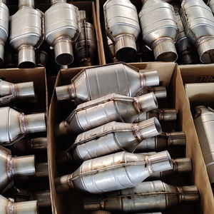 Universal Catalytic Converter Dreiwege katalysator für katalytische Honda - Product Image 1