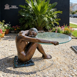 Table basse TREVI en bronze antique avec sculpture de femme pour la décoration de jardin - Product Image 1