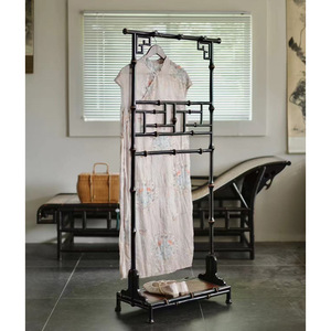 Perchero de Bambú Clásico de Color Oscuro, Estilo Chino Moderno, Perchero de Pie para Sala de Estar, Organizador de Ropa - Product Image 1
