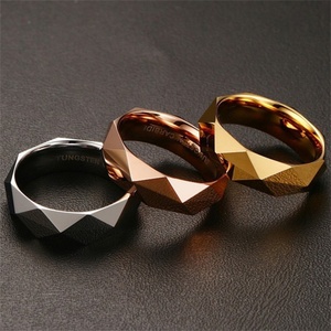 Anillo de Diseño Geométrico Facetado, Moderno y Elegante, Antiarañazos, Anillos de Promesa para Parejas - Product Image 2