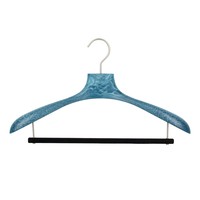 Cintres en bois de haute qualité, cintres à vêtements en plastique, cintres en bois personnalisés