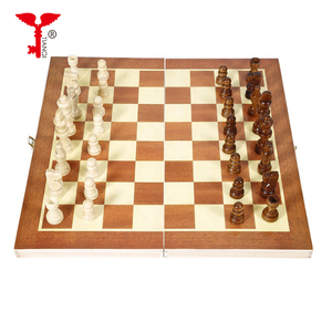 <span class=keywords><strong>Scacchi</strong></span> internazionali pieghevoli in legno gioco divertente <span class=keywords><strong>collezione</strong></span> di <span class=keywords><strong>scacchi</strong></span> set di <span class=keywords><strong>scacchi</strong></span> <span class=keywords><strong>da</strong></span> tavolo portatili - Product Image 3