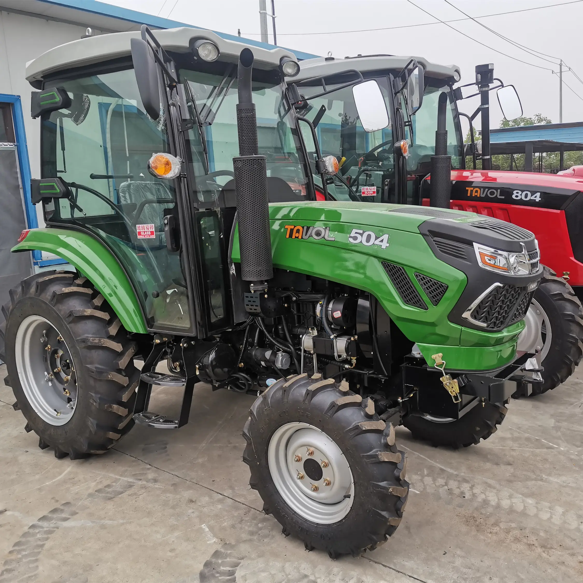 Tavol Farm Tractors 4x4 50 hpハイクリアランス504ミニトラクター価格