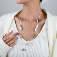 Collier long élégant Z&M Jewelry de style européen et américain, chaîne de pull tendance, accessoire de mode multi-couches avec pendentif hexagonal irrégulier en plastique