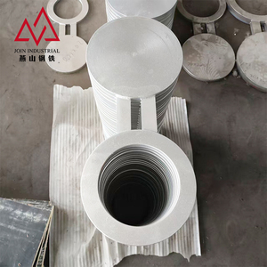 Bride aveugle en forme de 8 en acier allié duplex ASME B16.48 avec <span class=keywords><strong>disque</strong></span> aveugle plein et un <span class=keywords><strong>disque</strong></span> intercalaire perforé - Product Image 4