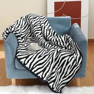 Fur Blankets Fashionable Stripe Style Chunky Knit Throw Blanket Cheaper Price Soft Flannel Blanket