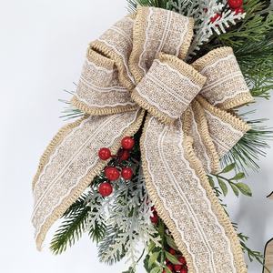 Guirlande de Noël artisanale de 22 pouces de diamètre, décoration à suspendre à la porte, cerf, baies, bois de cerf, vigne pour la porte d'entrée, fête de Noël - Product Image 3