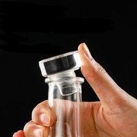Bouteilles en verre de whisky d'alcool vides de qualité supérieure de 250ml 500ml Bouteilles en verre de brandy de spiritueux en cristal givré sur mesure