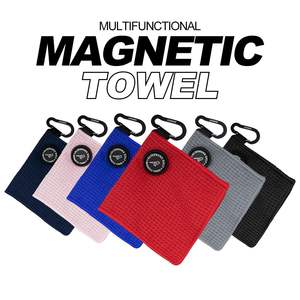Serviette de golf magnétique personnalisée avec logo, en microfibre gaufrée, avec clip et aimant robuste pour sacs de golf, chariots et clubs - Product Image 2