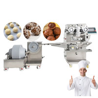 Machine automatique de fabrication de boules énergétiques fourrées, machine à enrober les boules de chocolat, machine à fabriquer des boules protéinées, des boules de tamarin et des boules de dattes