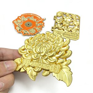 Insignias de Metal Esmaltadas de Alta Calidad, Chapadas en Oro, con Logotipo Personalizado, Serigrafía, para Decoración de Camisetas de Moda - Product Image 5