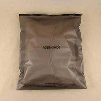 Sacs d'emballage en plastique semi-transparent givré avec fermeture éclair, personnalisables avec logo, pour le rangement des vêtements, des chaussettes et des chaussures