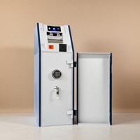 Guichet automatique de dépôt et de retrait d'espèces en libre-service avec écran tactile, style ATM, avec scanner de chèques et accepteur de billets