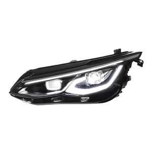 Pour Golf 8 (2021-2024) : Kit de modification de phares avec feux de jour LED haut de gamme et lentille de clignotant 12V 50W - Product Image 3