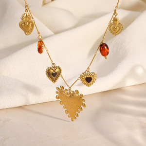 Collar con Colgante de Corazón Estilo Europeo Americano, Chapado en Oro de 18k, Acero Inoxidable, Multicolor, Elegante Cadena para Clavícula, Joyería para Fiesta - Product Image 2