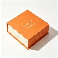 Boîtes en papier rigide recyclé écologiques de qualité supérieure avec un emballage élégant pour les chocolats, avec séparateur