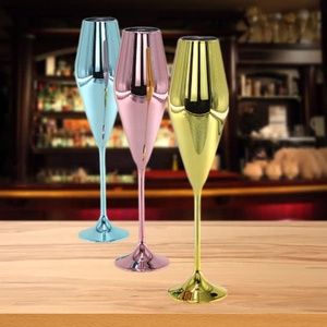 Nouveau verre à vin en plastique électro-plaqué PETG de 150 ml, gobelet pour verre, style américain moderne pour bar et fête, fabriqué au Vietnam - Product Image 3