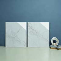 Carrelage en céramique poli effet marbre 600x600mm avec finition émaillée, résistant à l'usure et aux acides, pour sols et murs de salle de bain
