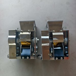 Factory Wholesale Mini <b>Dumpling</b> <b>Machine</b> for Small Businesses Food Grade Stainless Steel Motor High Capacity 70pcs/Min Samosa - Product Image 1