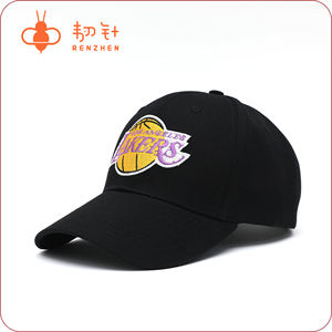 Özel Beyzbol Logosu İşlemeli Snapback 5/6 Panel Yapılı %100 Pamuklu Baba Şapkası Kavisli Siperlik Leopar Desenli Sportif Trucker Baskılı - Product Image 1