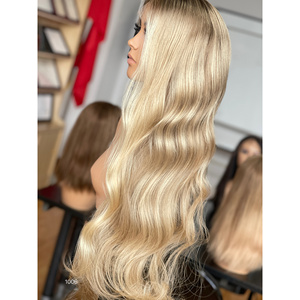 Cabello Europeo de Alta Calidad para Peluca con Ondas Naturales Rubias y Línea de Cabello Natural Transparente HD para Mujer - Product Image 3