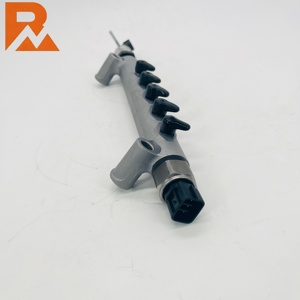 Tuyau de rampe commune diesel 095440-0961 23810-30110 Rampe d'injection de carburant - Product Image 3
