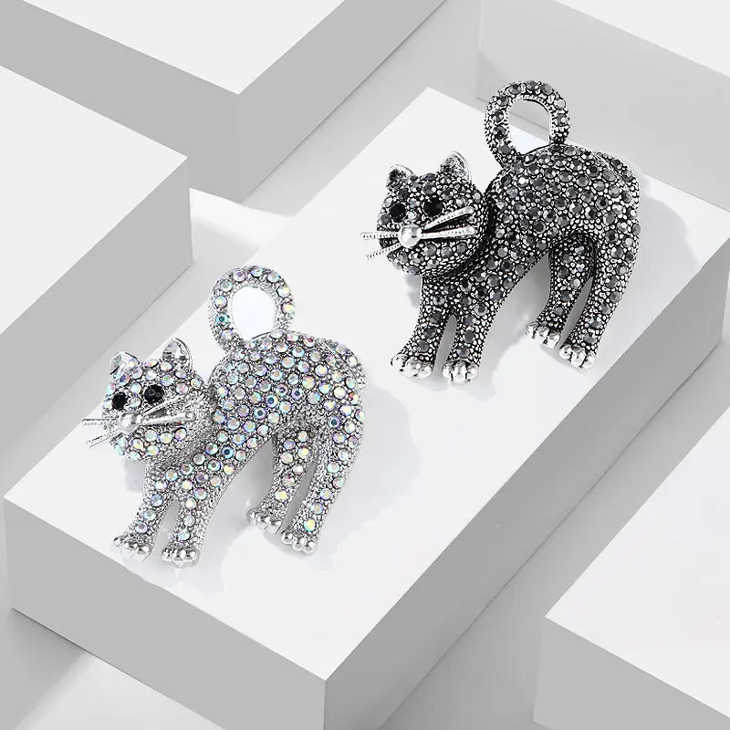 Cute Lovely Crystal Rhinestone Cat Brooches Full Diamond Animal Brooch Pins For Women Girls Badges Corsages Safety Pin