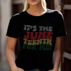 Bestseller: Trasferimenti Termici con Strass 'È il Juneteenth per Me' per Magliette - Product Image 3